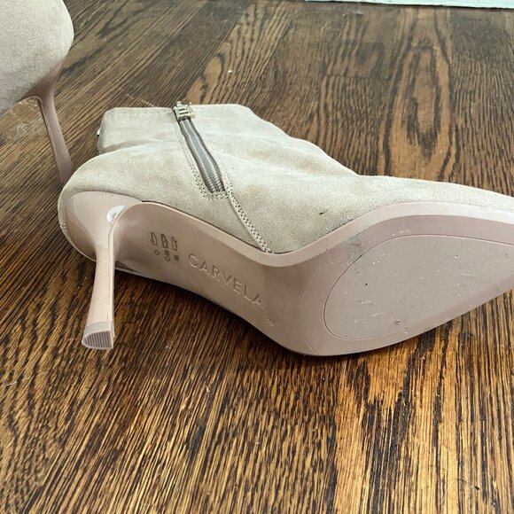 Carvela, Size 8.5 (US) 39 (Eur),  beige suede ankle boots - Picture 1 of 6